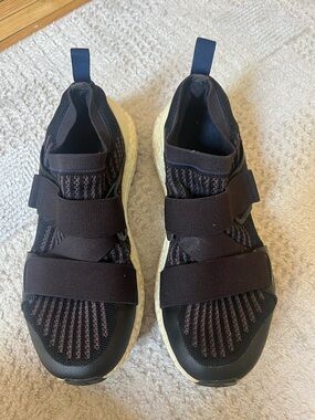 Adidas by Stella McCartney Black Knit Ultra Boost Sneaker size 9